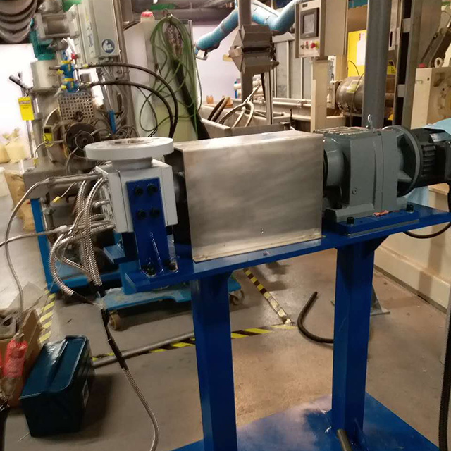polymer melt gear pump