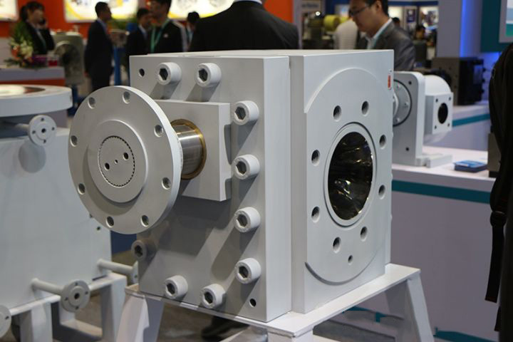 polymer melt pump