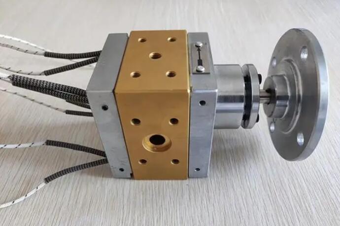 melt gear pump