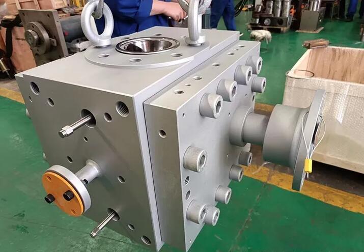 polymer melt gear pump