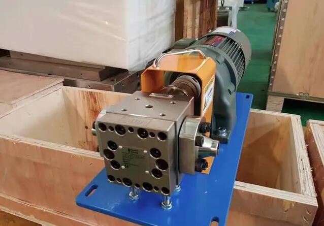 melt pump extrusion