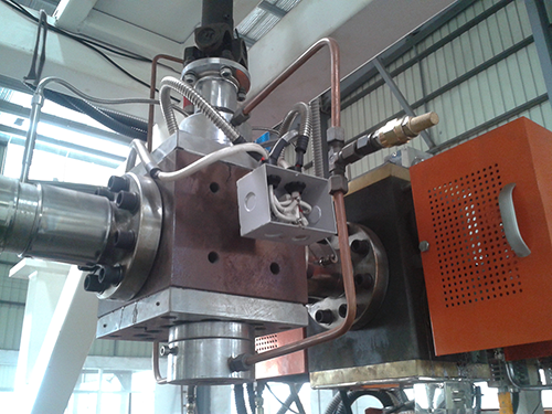 polymer melt pump