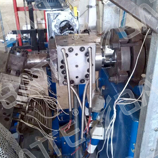 melt transfer pump