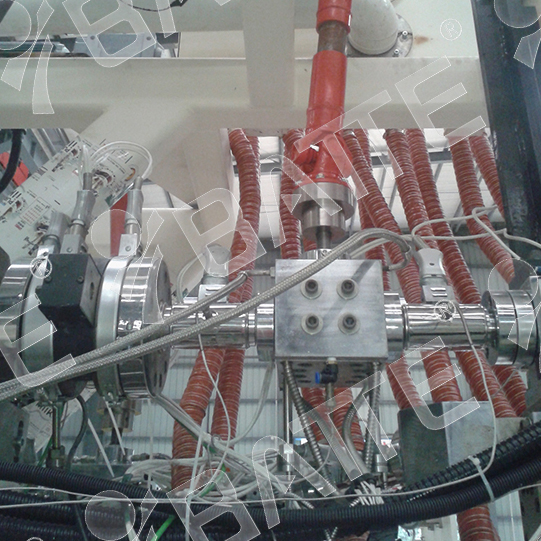 melt pump in extruder