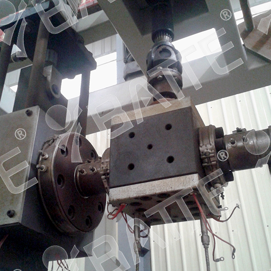 melt pump for extruder