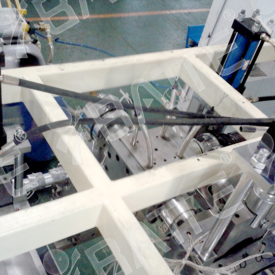 PE foam film extrusion melt pump