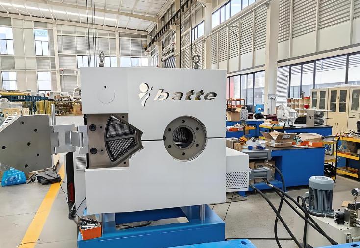 automatic screen changer in extruder
