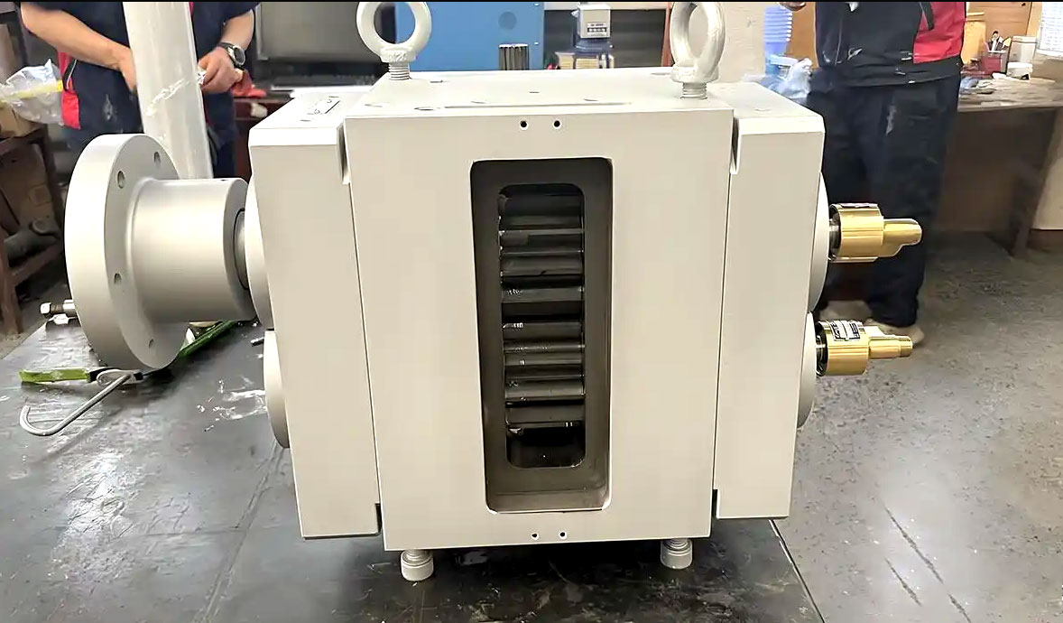 melt pump in rubber extruder