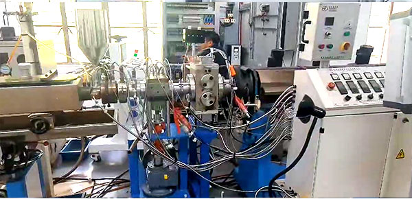 plastic pipe extruder melt pump