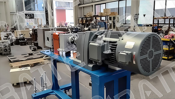 melt pump for extruder