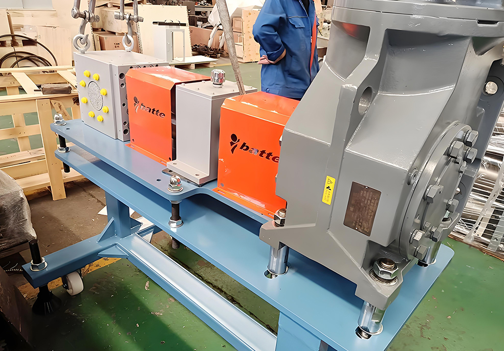 twin shaft rubber melt pump