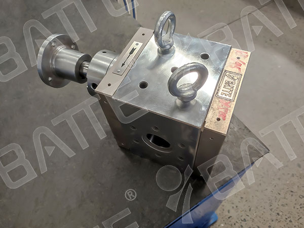 melt pump in extruder