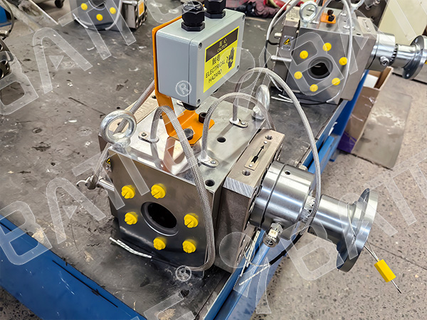 melt pump for filament extruder