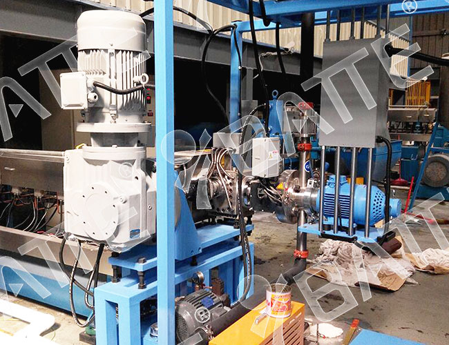 pelletizing melt pump