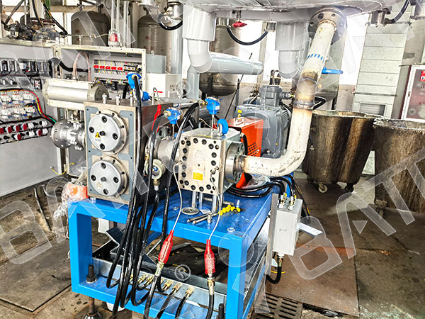 melt pump extrusion