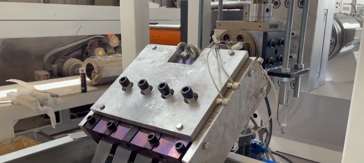 Polymer melt pump